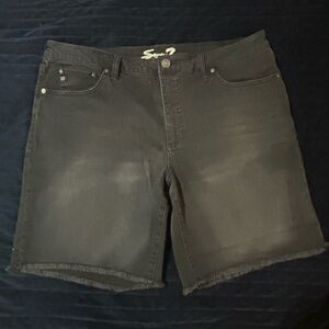 Seven7 Black Denim Shorts with Frayed Hem